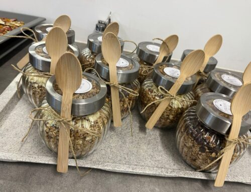 Verkauf von Köstlichkeiten aus der Küche – Einnahmen werden gespendet